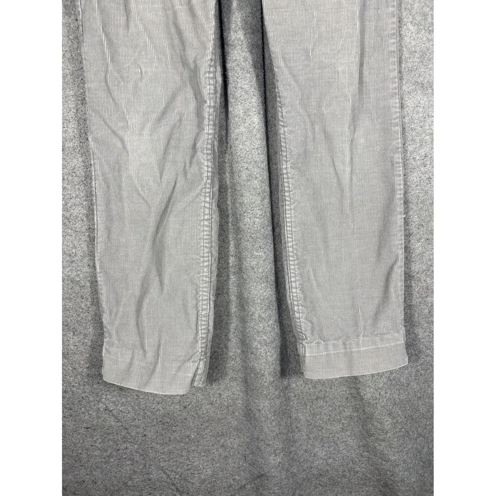 Vintage Levis 519 Corduroy Pants Mens 30x28 Grey Slim Straight Leg SF 207
